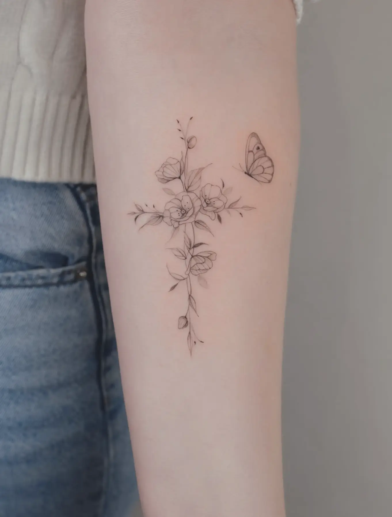 fine line tattoo men